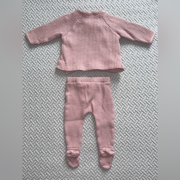 ZARA Waffle Knit Top & Footed Pants Matching Set- Pink Pastel/ Size 1-3M - Picture 2 of 6